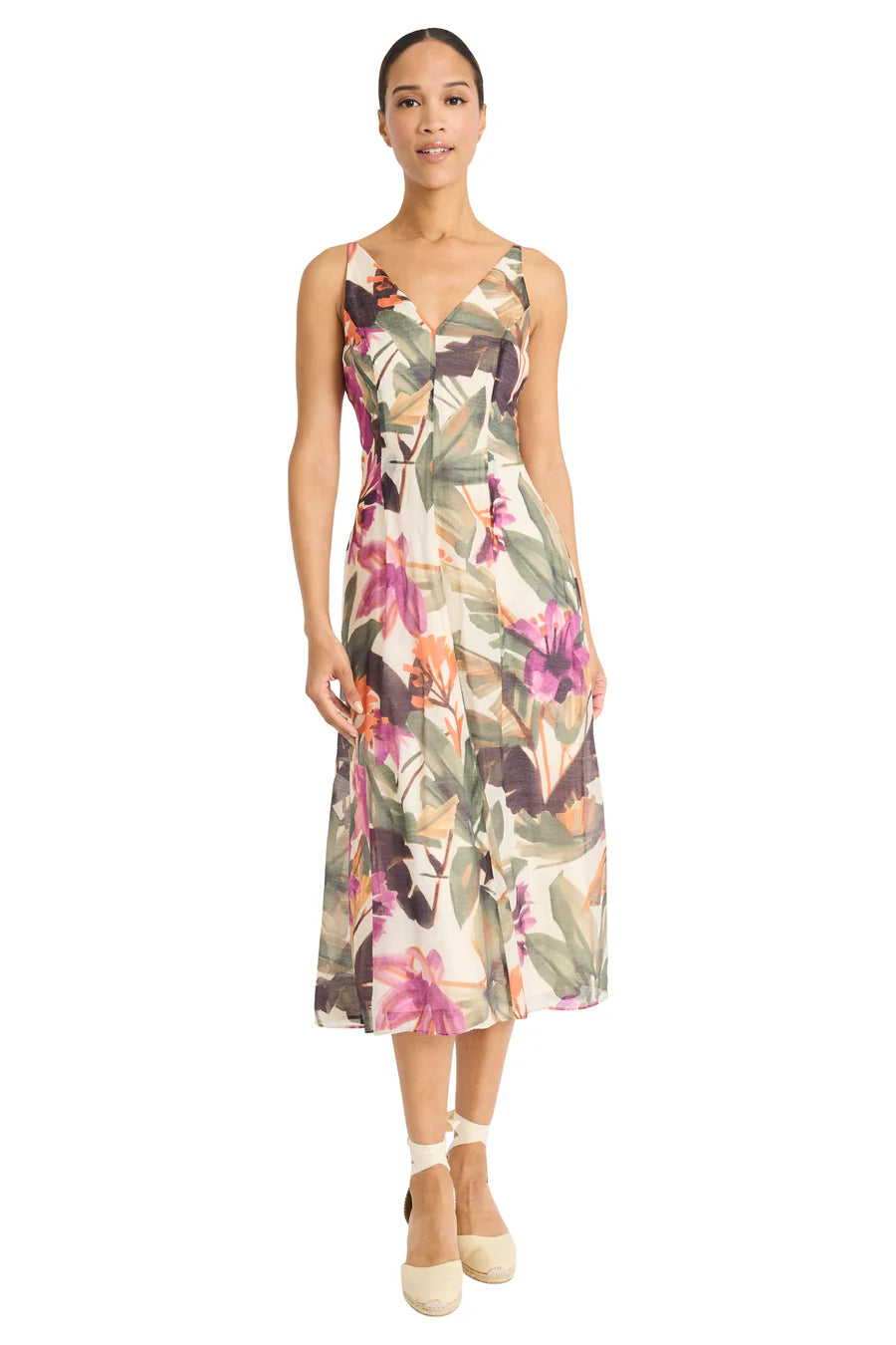 Dress by Maggy London in Ivory Berry