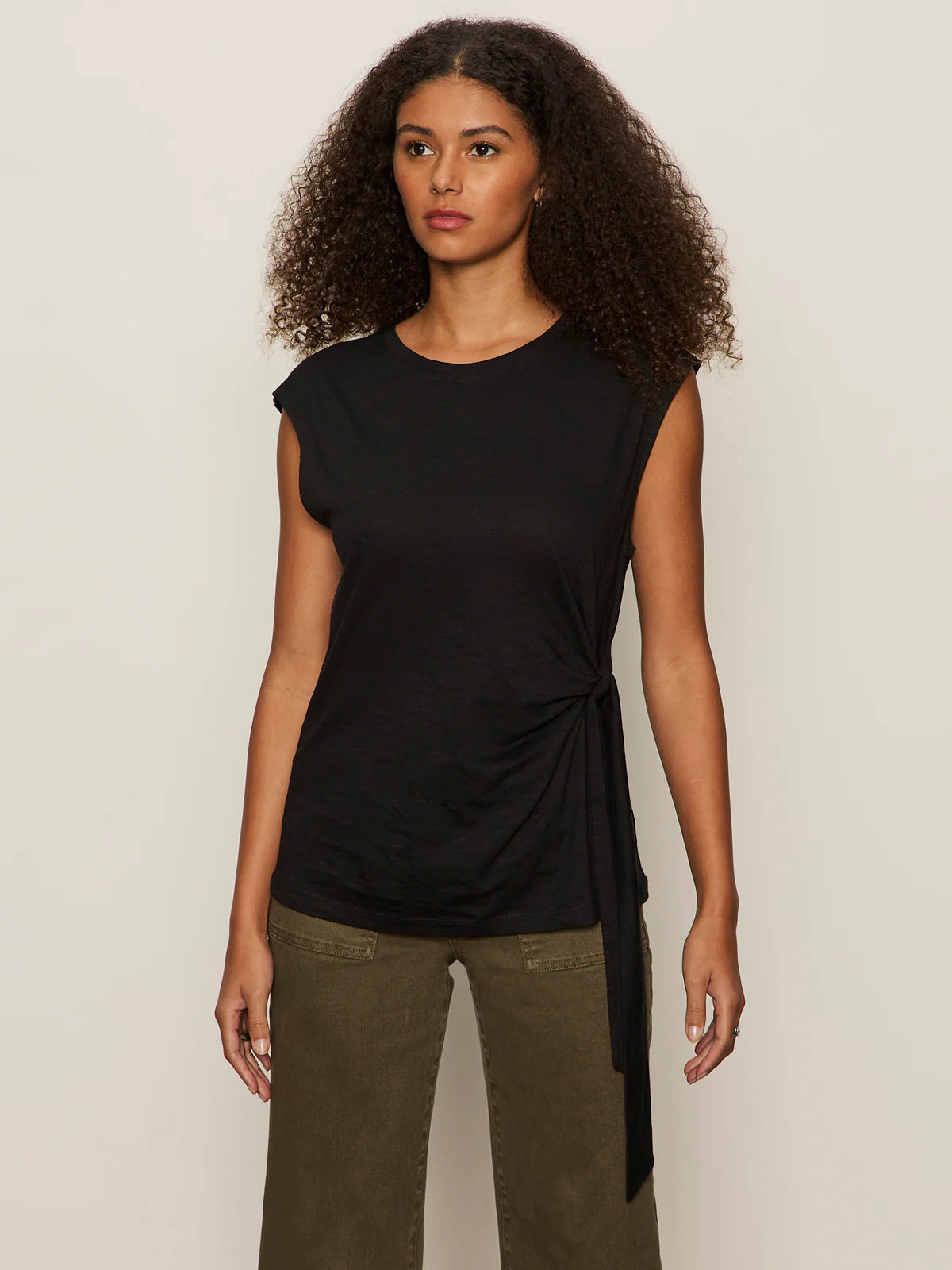 Side Tie Muscle Tee by Sanctuary in Black